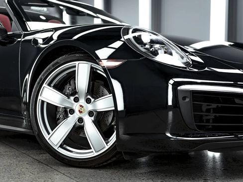 Used 2019 Porsche 911 Targa 4 AWD/4WD image 42