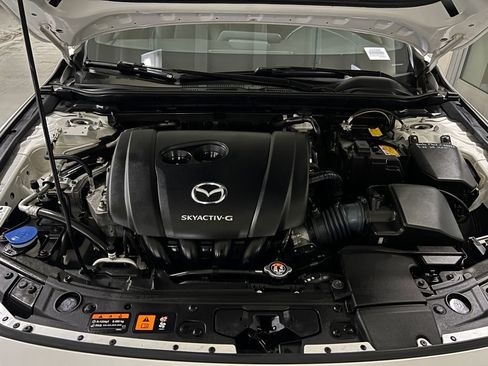 Used 2022 MAZDA MAZDA3 s image 40