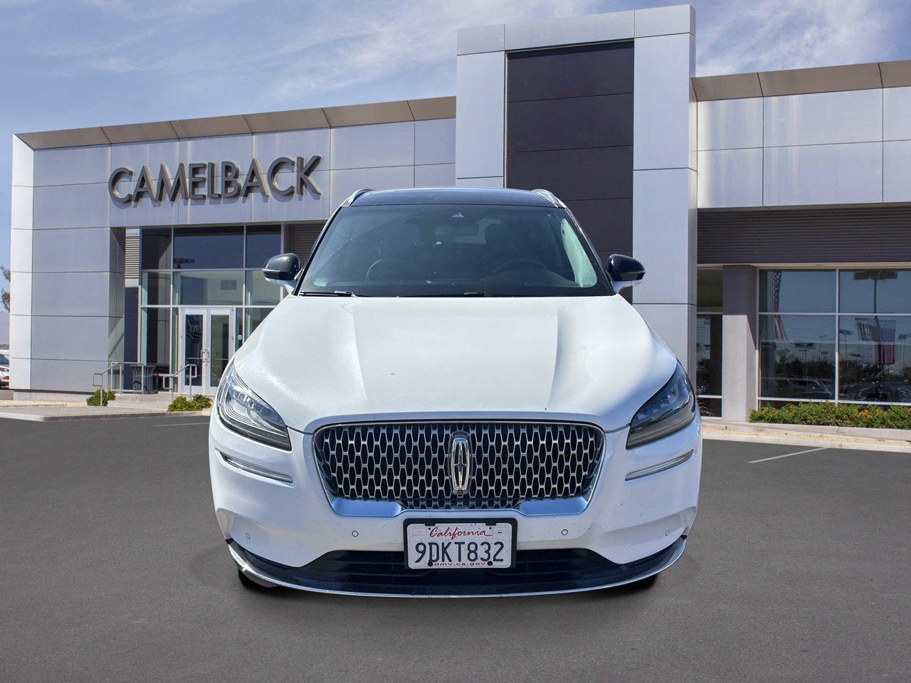 Used 2022 Lincoln Corsair Reserve FWD image 3