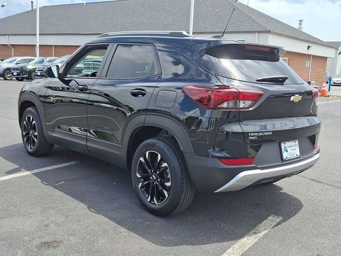 Used 2022 Chevrolet TrailBlazer LT AWD/4WD image 4