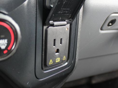Used 2024 Ford F350 XL AWD/4WD image 30