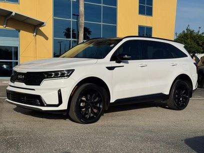 Used 2023 Kia Sorento SX