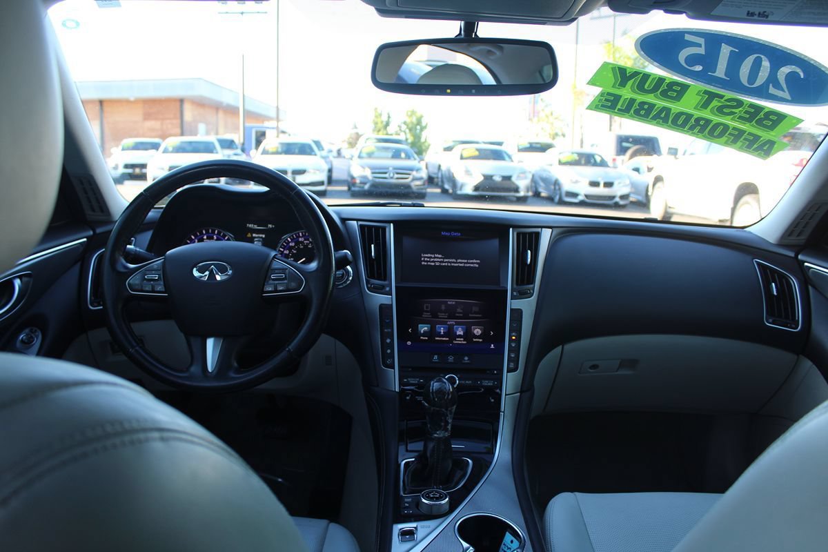 Used 2015 INFINITI Q50 Premium w/ Navigation Package RWD image 28