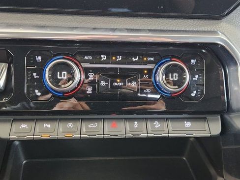 Certified 2023 GMC Sierra 1500 Denali image 22