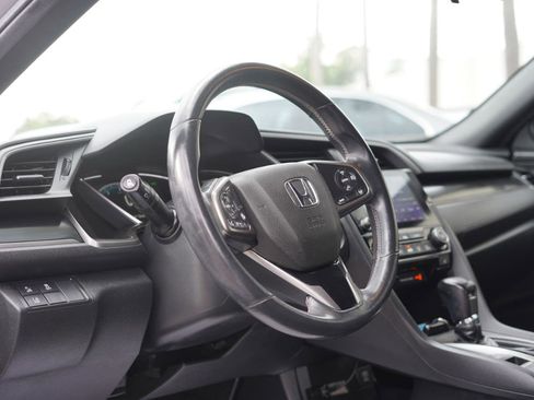 Used 2020 Honda Civic EX image 9