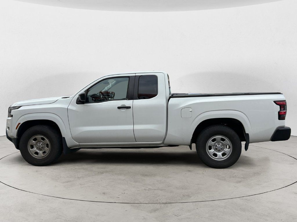 Used 2022 Nissan Frontier S RWD image 6