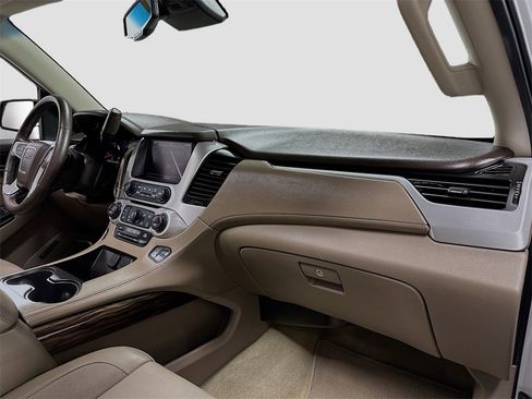 Used 2017 GMC Yukon SLT w/ Open Road Package image 34