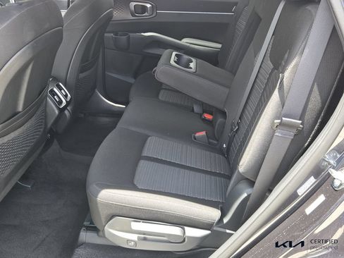 Certified 2026 Kia Sorento LX FWD image 11