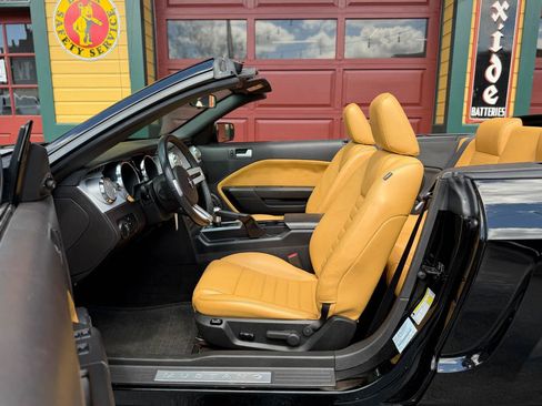 Used 2007 Ford Mustang GT RWD image 21