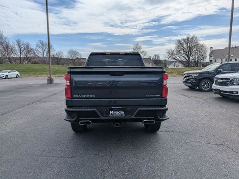 Used 2020 Chevrolet Silverado 1500 Custom Trail Boss w/ Custom Convenience Package image 6