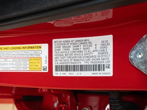 Used 2025 Honda Civic Sport image 29
