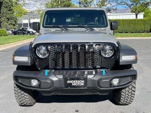 Used 2023 Jeep Wrangler Unlimited w/ Sun & Screen Package AWD/4WD image 4