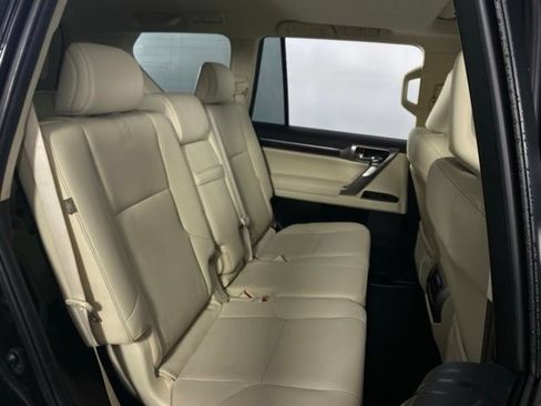 Used 2023 Lexus GX 460 Premium w/ Premium Package AWD/4WD image 18
