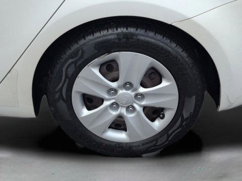 Used 2015 Kia Forte LX w/ Popular Package image 19