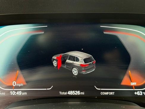 Certified 2022 BMW X5 xDrive40i w/ Climate Comfort Package image 27