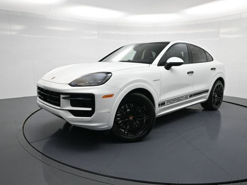New 2026 Porsche Cayenne E-Hybrid Coupe image 28