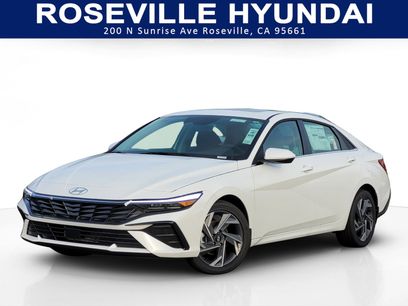 New 2025 Hyundai Elantra SEL
