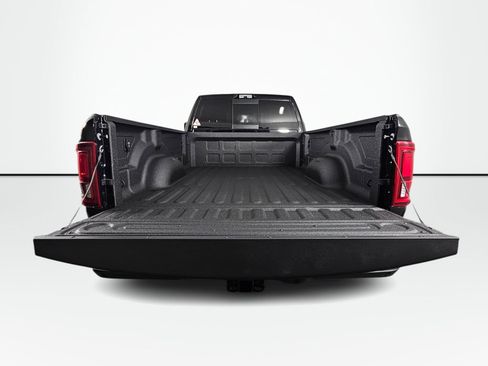 New 2026 RAM 3500 Tradesman AWD/4WD image 18