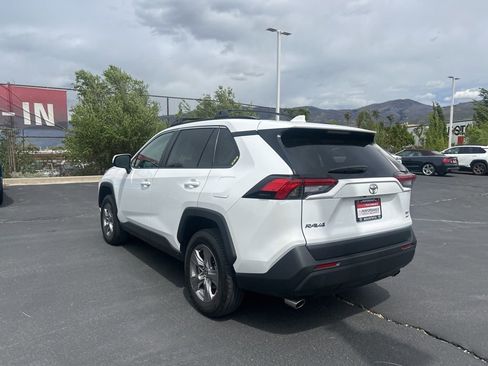 Used 2025 Toyota RAV4 XLE w/ Convenience Package image 6