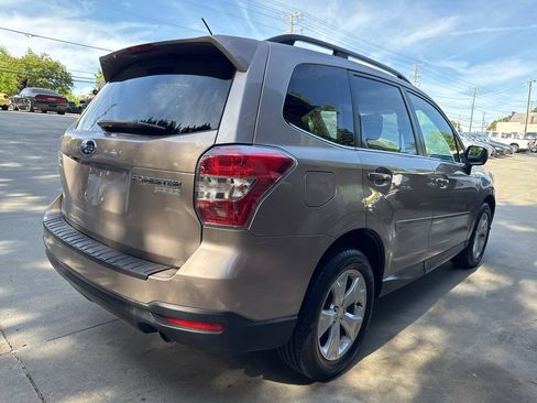 Used 2015 Subaru Forester 2.5i Limited w/ Popular Package #2 AWD/4WD image 5