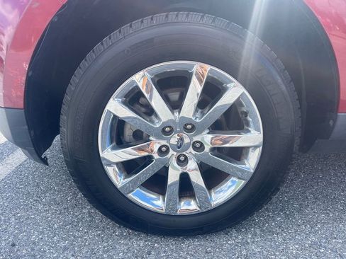 Used 2013 Ford Edge SEL image 12