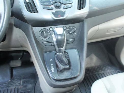 Used 2015 Ford Transit Connect XLT image 20