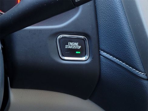 Used 2021 GMC Acadia Denali w/ Denali Technology Package image 24