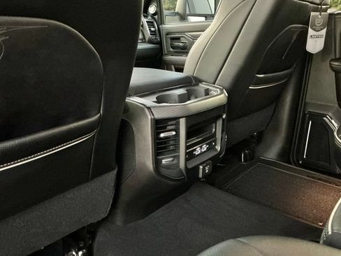 Used 2024 RAM 2500 Limited AWD/4WD image 26