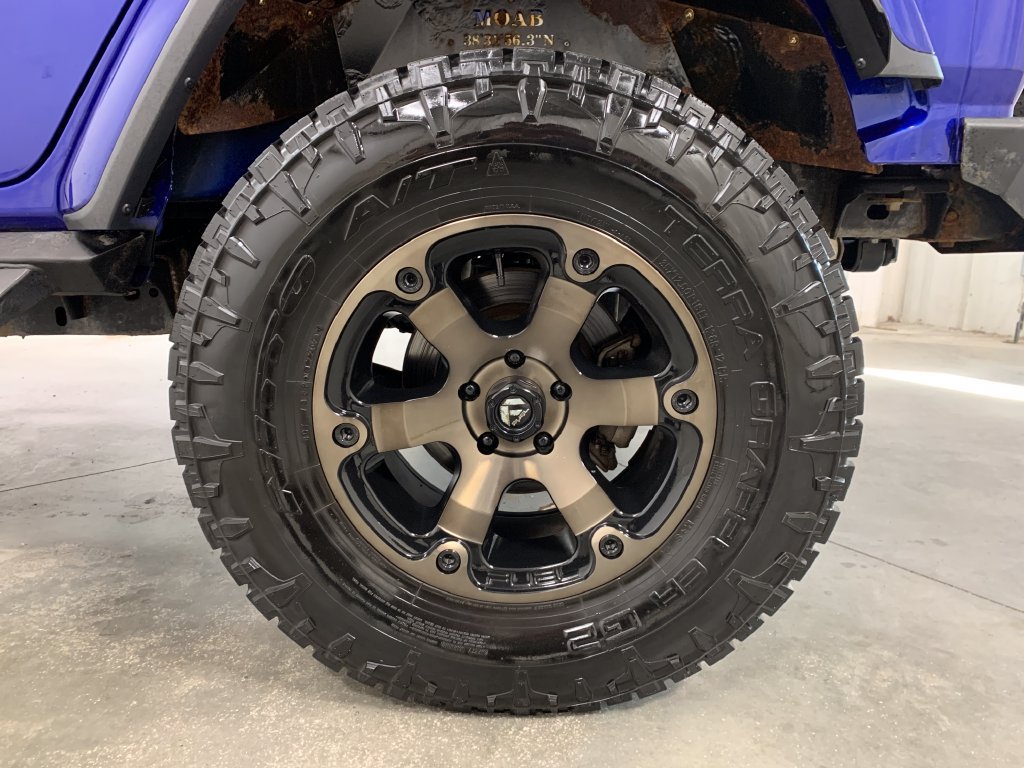 Used 2020 Jeep Wrangler Unlimited Sahara AWD/4WD image 4