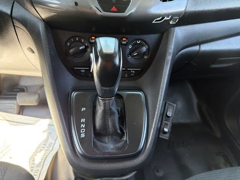 Used 2018 Ford Transit Connect XL FWD image 21