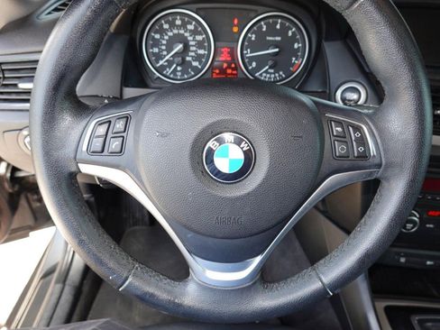 Used 2015 BMW X1 sDrive28i RWD image 13