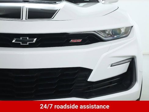 Used 2021 Chevrolet Camaro SS image 9