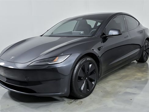 Used 2025 Tesla Model 3 Long Range AWD/4WD image 5