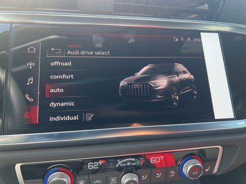 New 2025 Audi Q3 2.0T Premium image 32