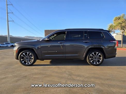 Used 2022 Jeep Grand Cherokee L Overland image 3