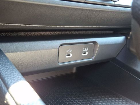 Used 2025 Honda Accord SE image 24