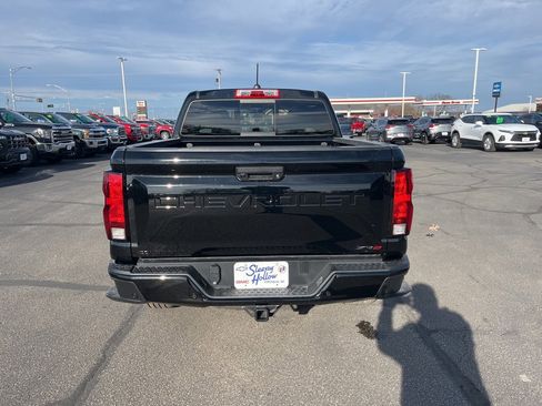 New 2026 Chevrolet Colorado W/T image 6