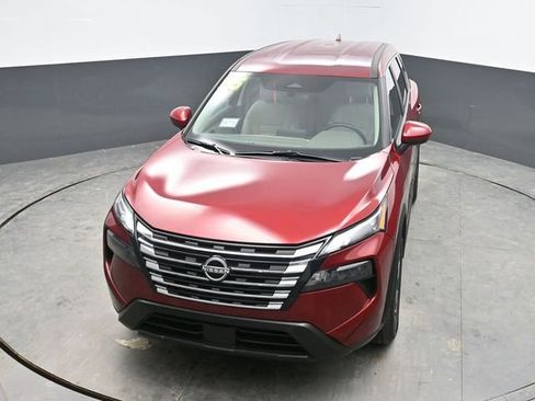 Used 2025 Nissan Rogue SV image 22