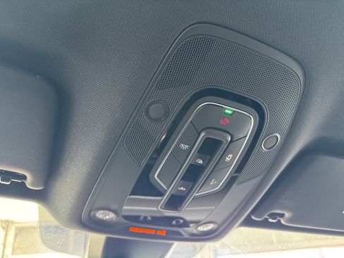 Used 2025 Audi Q5 Prestige image 36