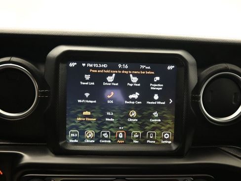 Used 2021 Jeep Wrangler Unlimited Sahara w/ Cold Weather Group image 16