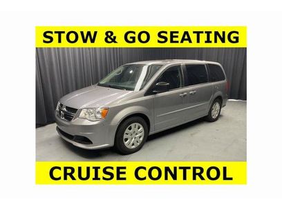 Used 2016 Dodge Grand Caravan SE w/ Quick Order Package 29E SE
