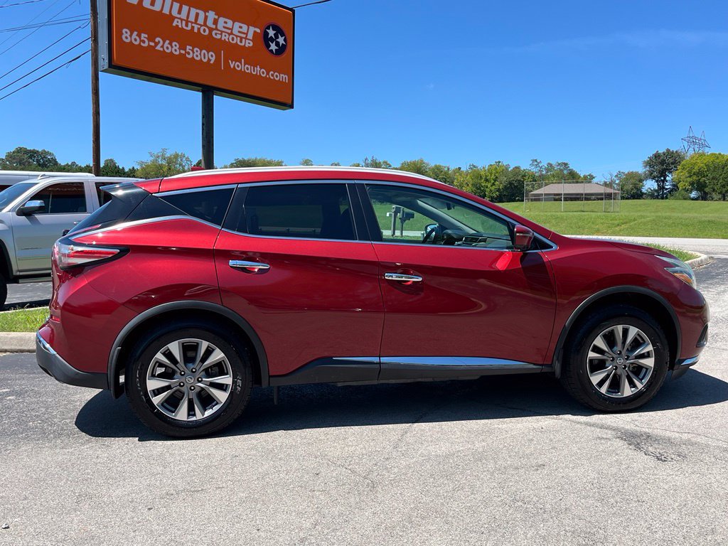 Used 2018 Nissan Murano SL w/ Moonroof Package FWD image 13