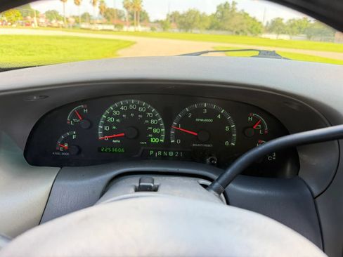 Used 2002 Ford F150 4x4 SuperCab image 18