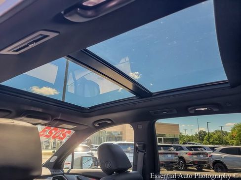 Certified 2023 Cadillac XT6 Premium Luxury w/ LPO, Floor Liner Package AWD/4WD image 14