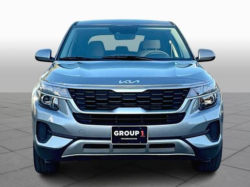 Certified 2023 Kia Seltos LX image 3