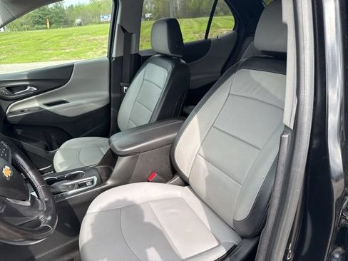 Used 2018 Chevrolet Equinox Premier FWD image 13