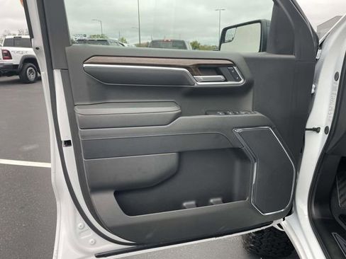 Used 2024 GMC Sierra 1500 Elevation w/ X31 Off-Road Package image 15