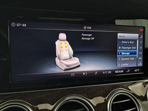 Used 2018 Mercedes-Benz E 400 4MATIC Sedan image 19