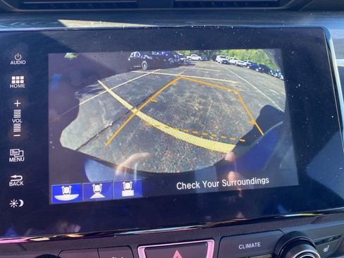 Used 2018 Honda Clarity Touring image 10