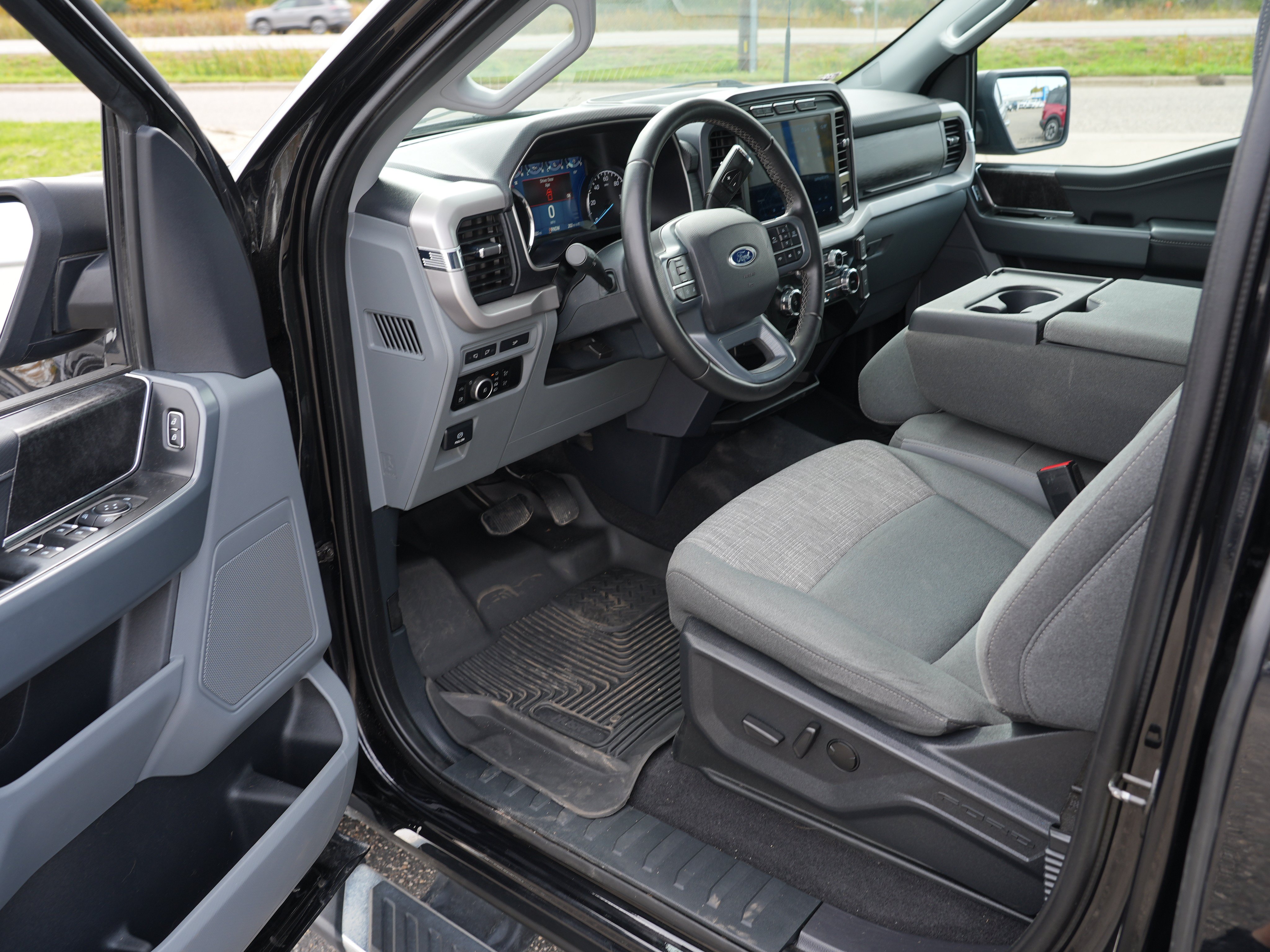 Used 2023 Ford F150 XLT w/ Equipment Group 302A High AWD/4WD image 15